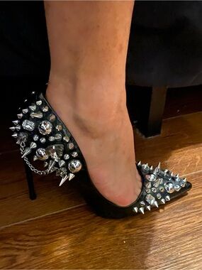 Steve Madden Black Pointed-Toe Spike & Crystal Embellished Stiletto